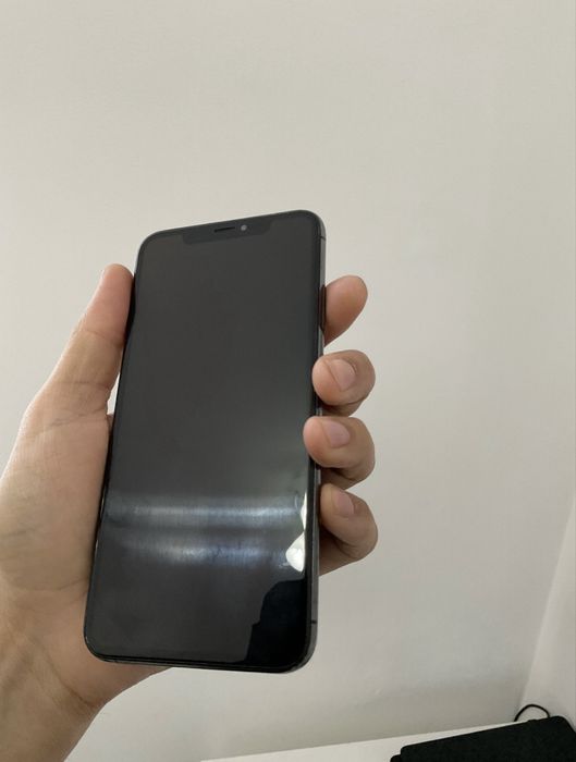 Продам iPhone XS Max 256 Гб
