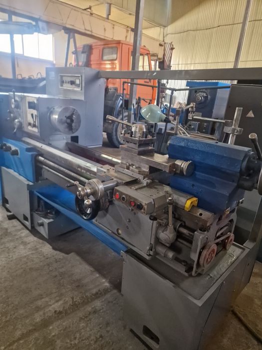 Продается токарный станок модели 16Д25