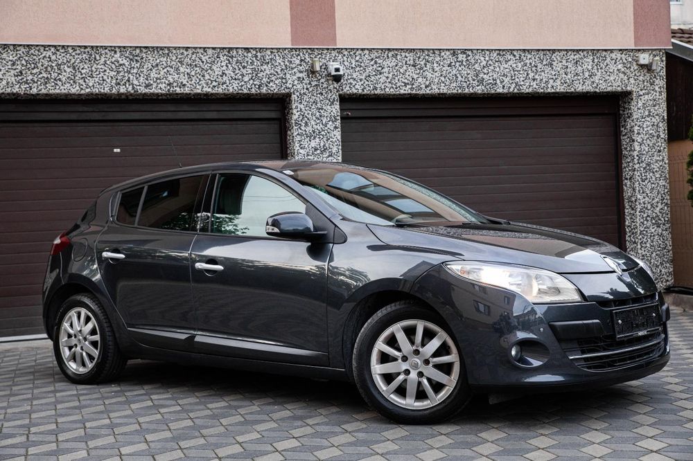 RENAULT Megane 2010 — imagine 2