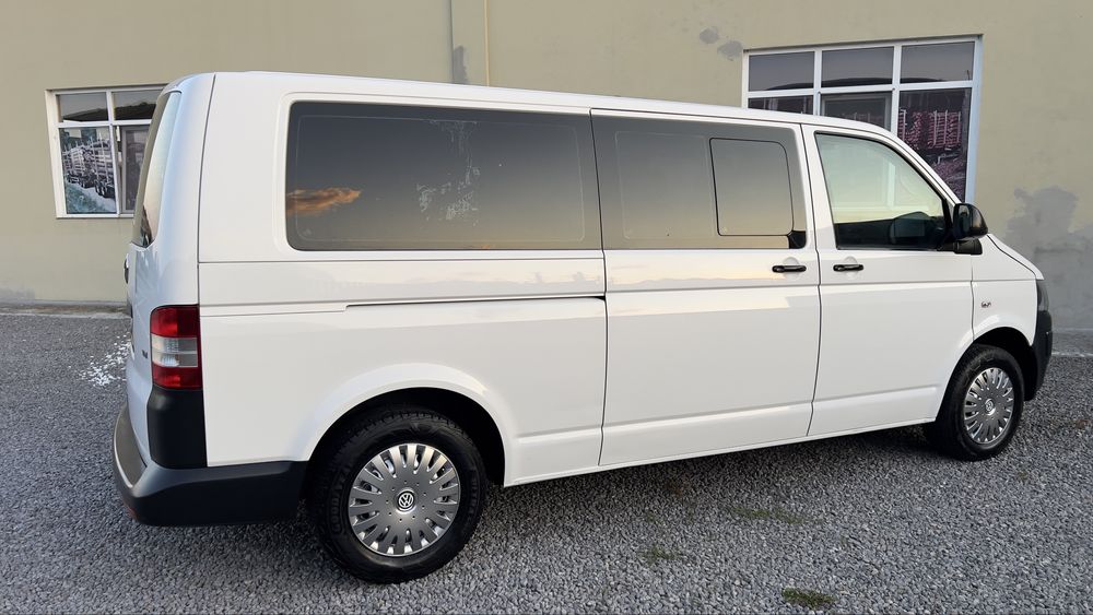 VOLKSWAGEN Transporter 2015 — imagine 3