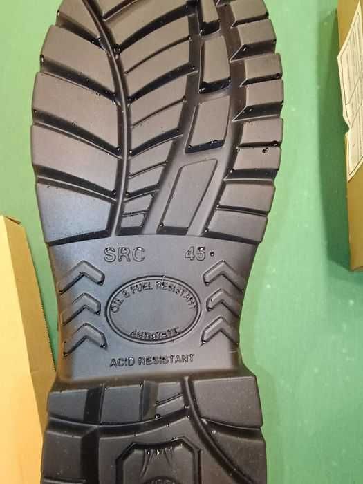 Мъжки зимни кубинки 46 номер