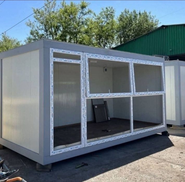 Vand container cu terasa