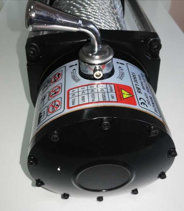 Лебедка 13500 либри, 12V, електрическа,Titan, за джип, за пътна помощ