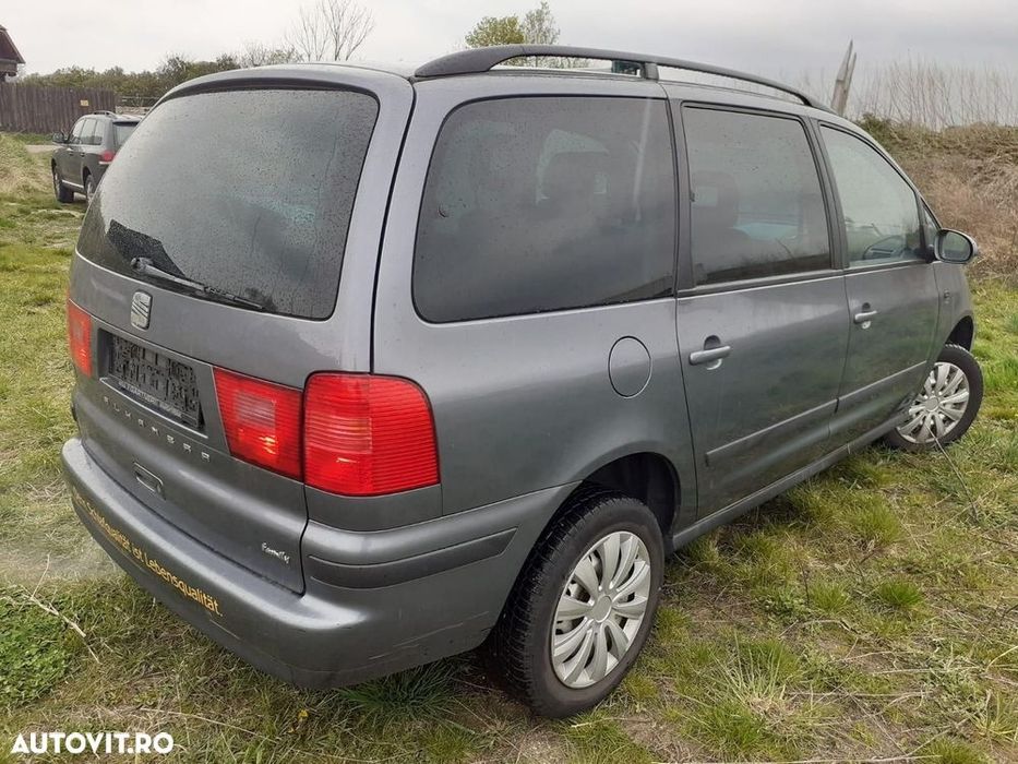 Seat Alhambra Anul 2010 1.9 tdi 116cp 7 locuri Dublu climatronic