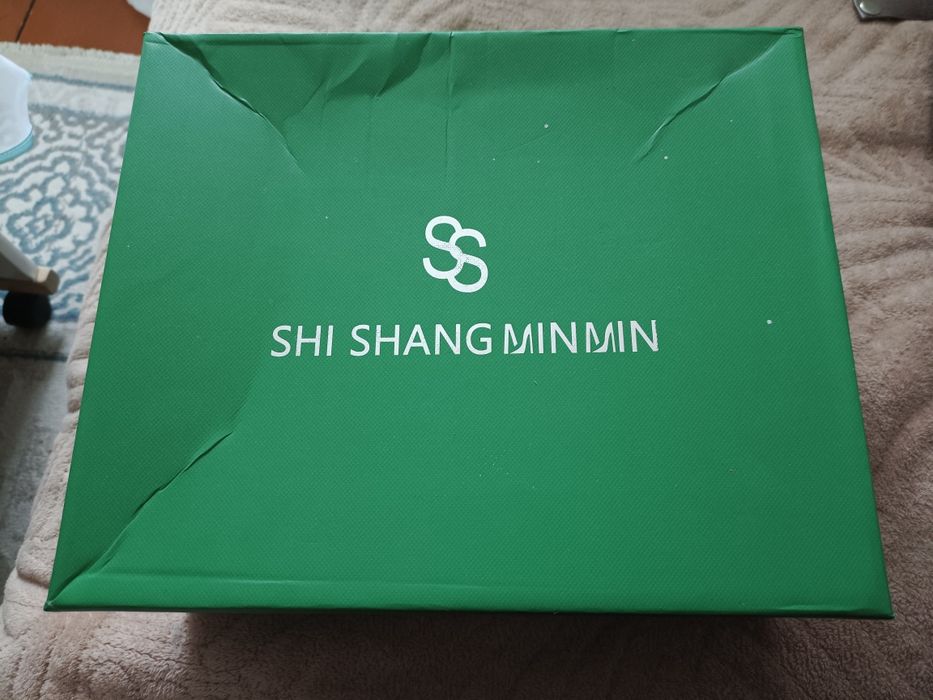 Продам  сапоги  бежевые