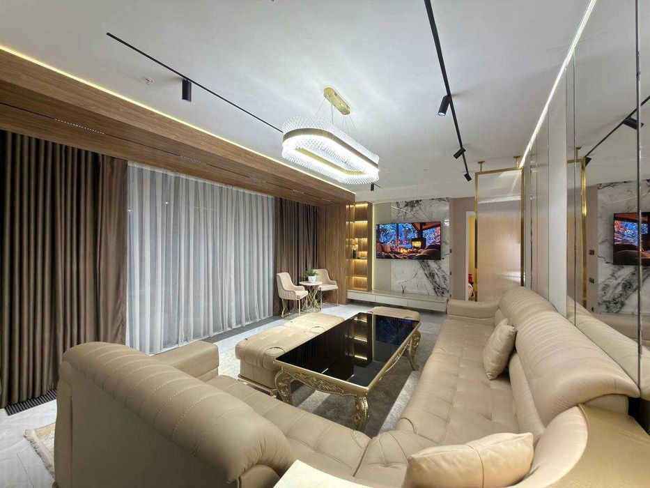 Срочно Сдаётся 2 ком Шикарная Квартира Nrg U Tower 736!