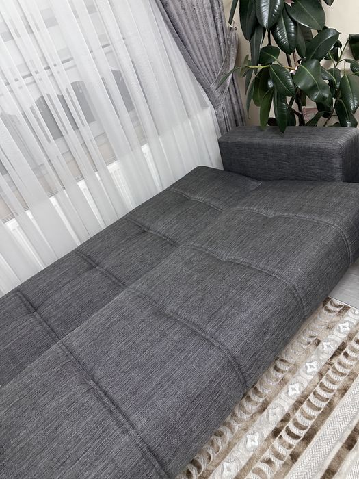 Дивани -2 броя Нови