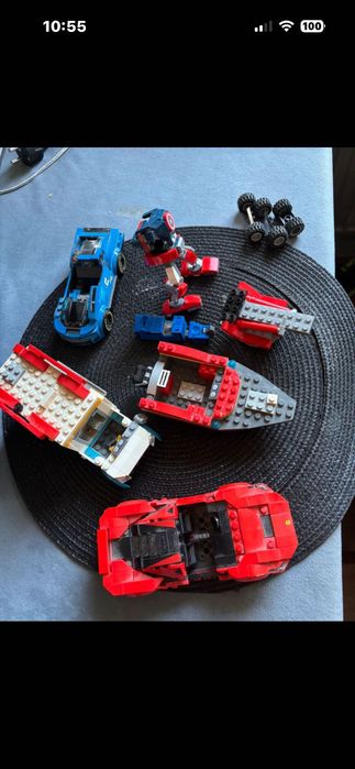 Vând piese Lego peste 1500