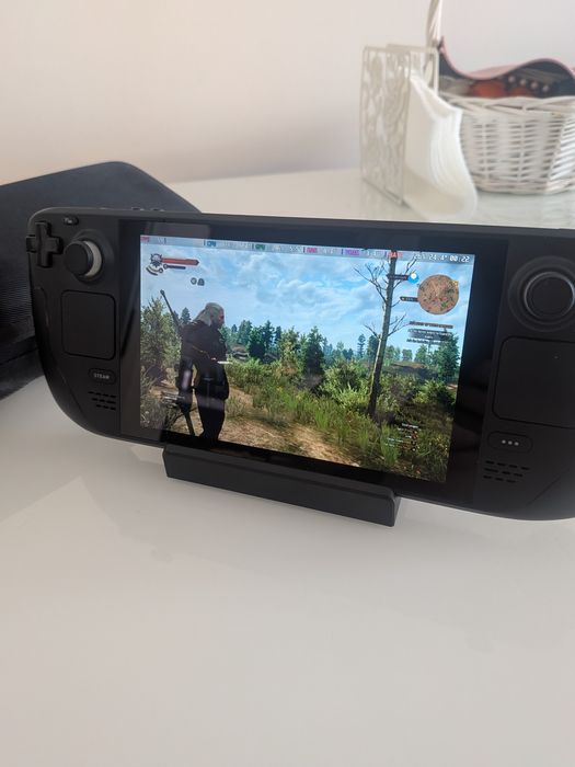 Steam Deck 64 + 256 LCD + оригинална докинг станция Valve