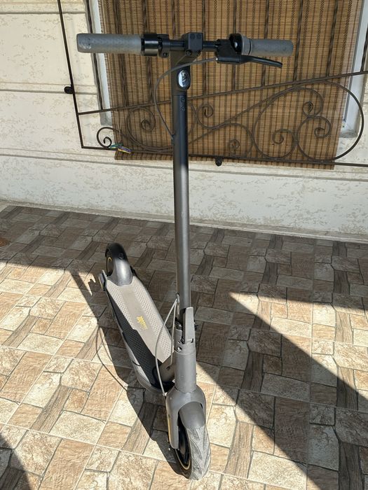 Электросамокат Ninebot KickScooter Max G30P