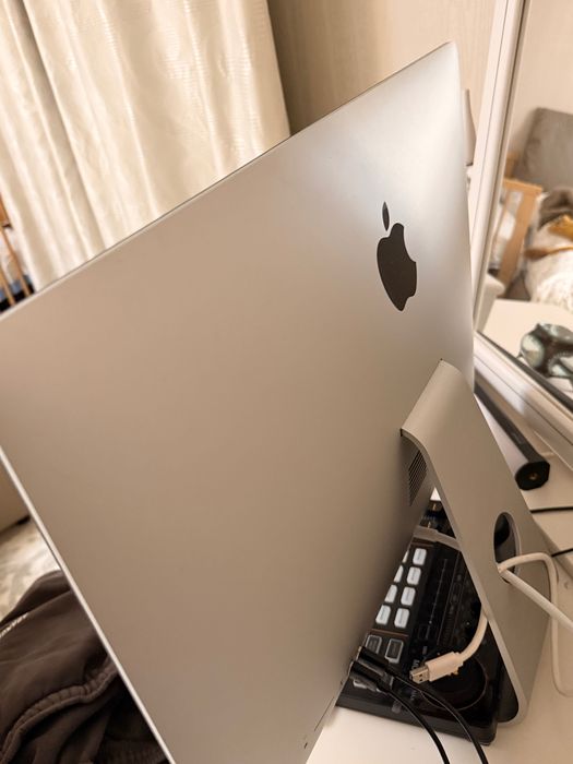 Apple iMac 2017 2,3 dual core inter core i5