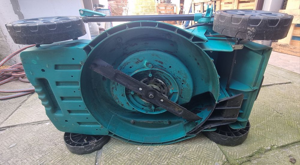 Косачка Vonroc 40v