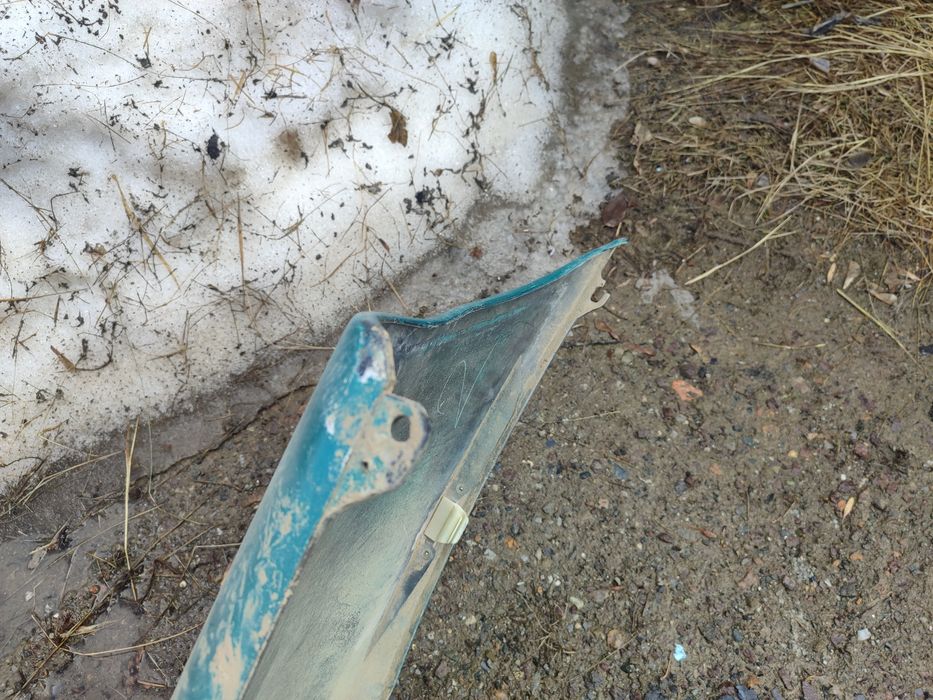 Продам бампер Picnic Ipsum