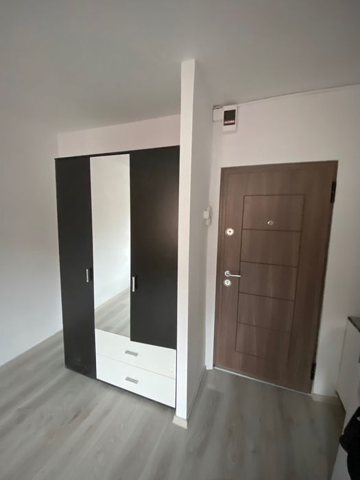 Garsonieră de închiriat