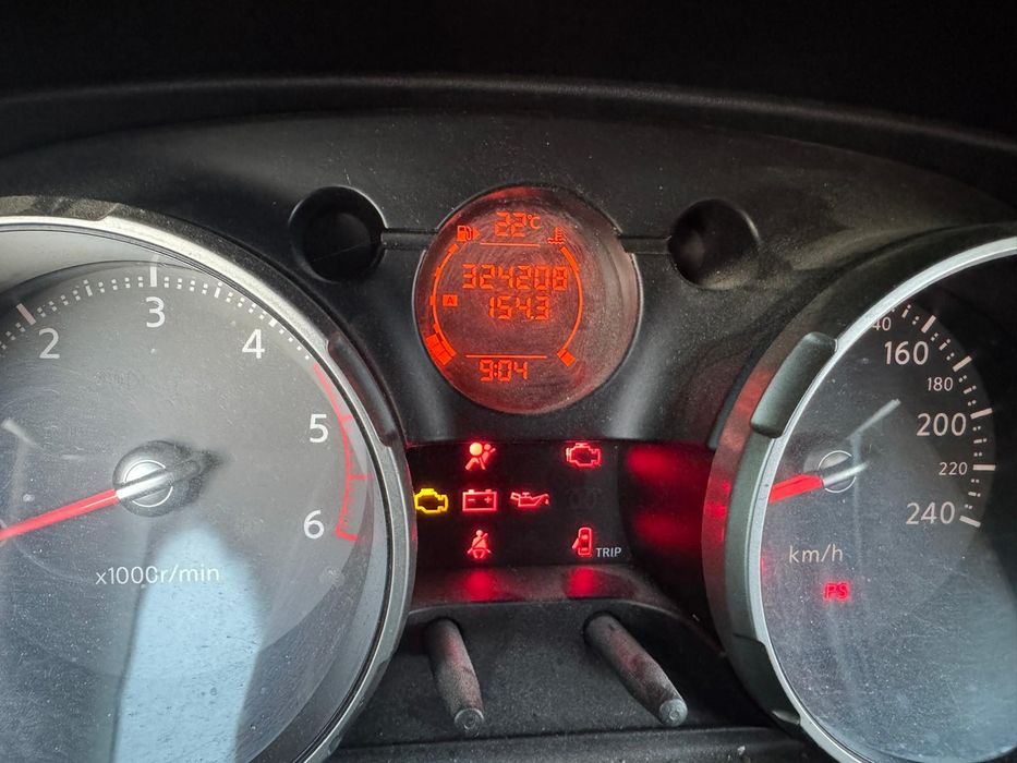 NISSAN Qashqai 2009 — imagine 3