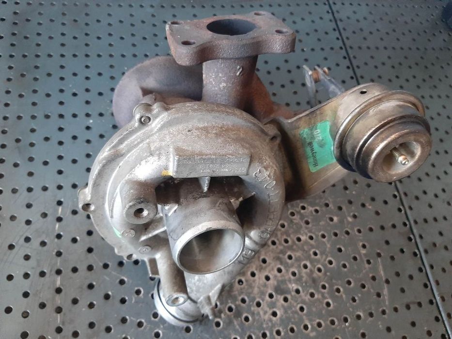 turbina 2.0 hdi  rhw  citroen c4 peugeot 807  peugeot 806 expert fiat ulysse scudo citroen jumpy  9644384180