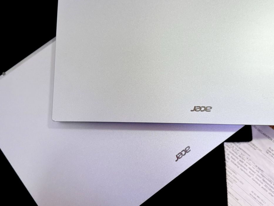 ACER aspire 3 14 sILVER eDITION 12-aVLOD 12-pOTOKLI