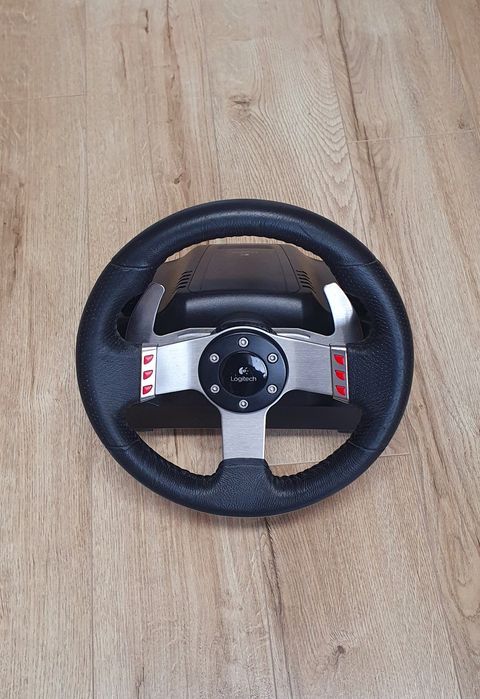 Logitech g27 functioneaza perfect