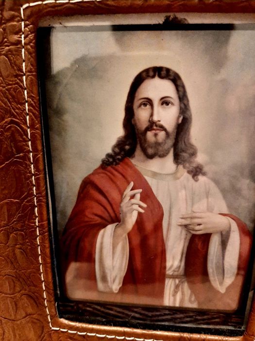 Златиста икона на Св Николай Чудотворец  и Ламинирана иконаСв.Марина