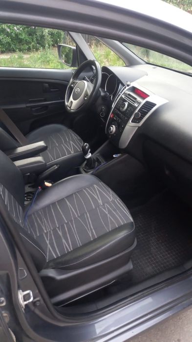 KIA Unknown Model 2010 — imagine 5