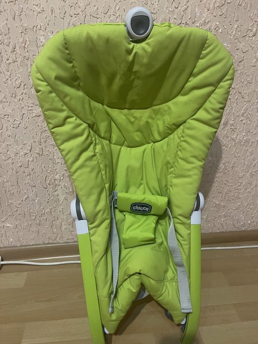 Продам шезлонг