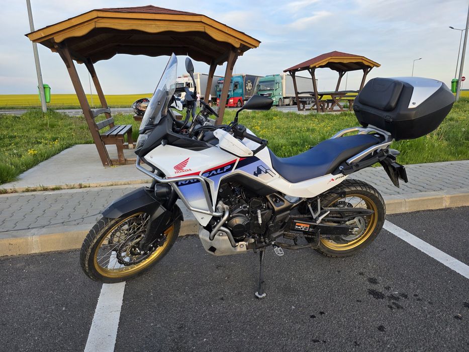 Honda Transalp 750 XL
