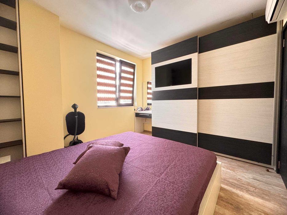 Дава се под наем Двустаен апартамент в Бургас, Славейков - 60 кв.м за 612 € - Снимка #2