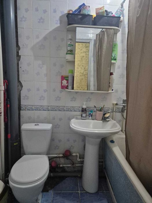 Продам 1 ком квартиру в 20 мкр