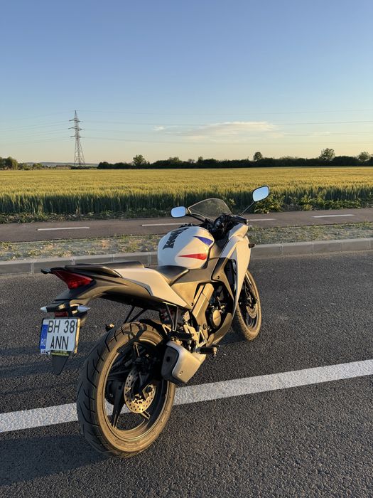 Honda cbr 125 2014