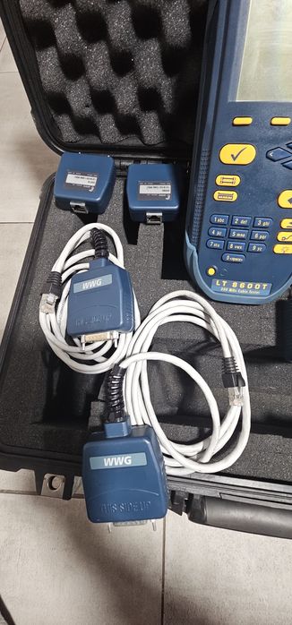 Tester cabluri Wavetek LT 8600T – 300 MHz Cable Tester.