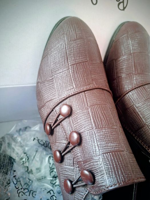 Новые Туфли  TURKEY 41p