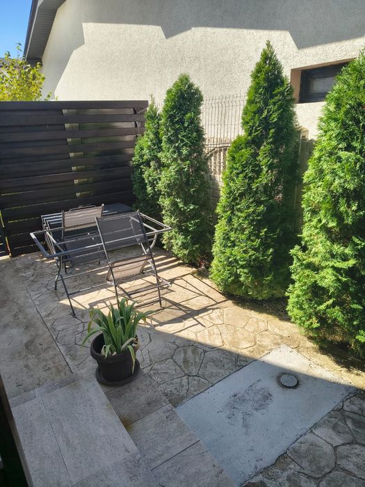 Garsoniera decomandata 300€