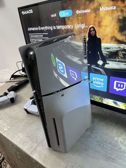 Продам Ps5 Slim вместе с телевизором