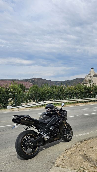 Yamaha YZF  R1 rn19