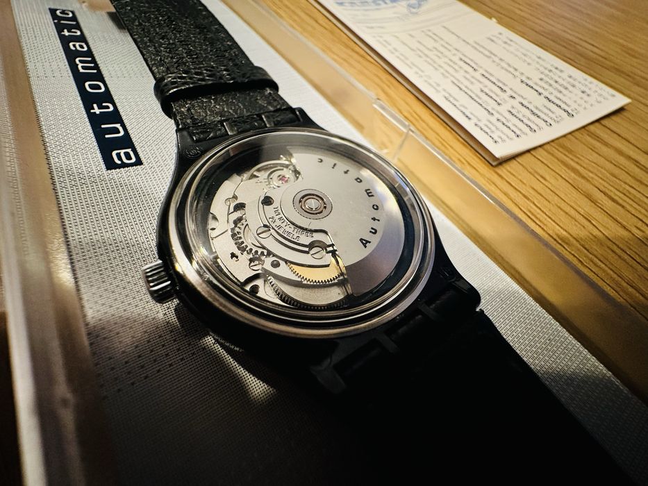 Swatch Automatic SAB100 Black Motion 1991 – Vintage + cutie / acte