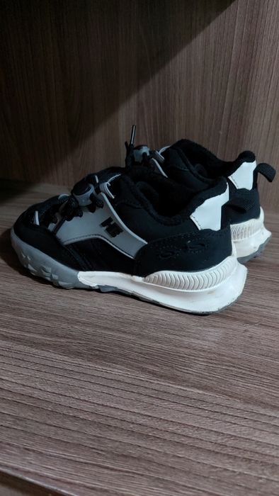 Набор обуви для мальчика+подарок