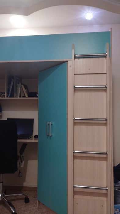 Продам мебель детский-подросковый, 5в1,