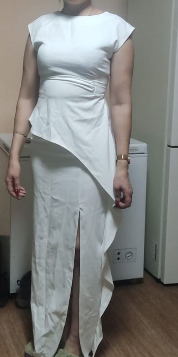 Продам Платье,кофты разные