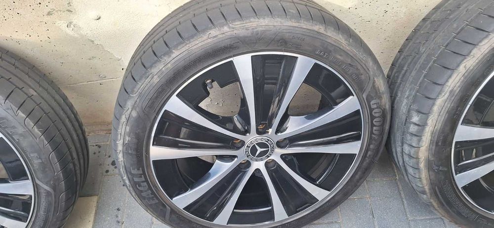 ДЖАНТИ OT W213 , ГУМИТЕ СА GOOD YEAR EAGLE run flate 225/45/18''