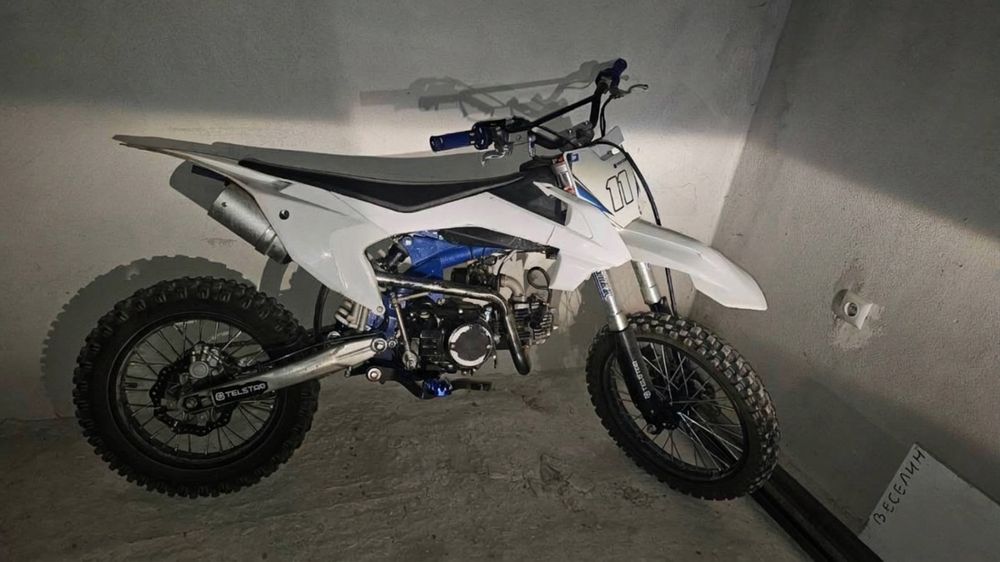 Telstar 125cc 2024