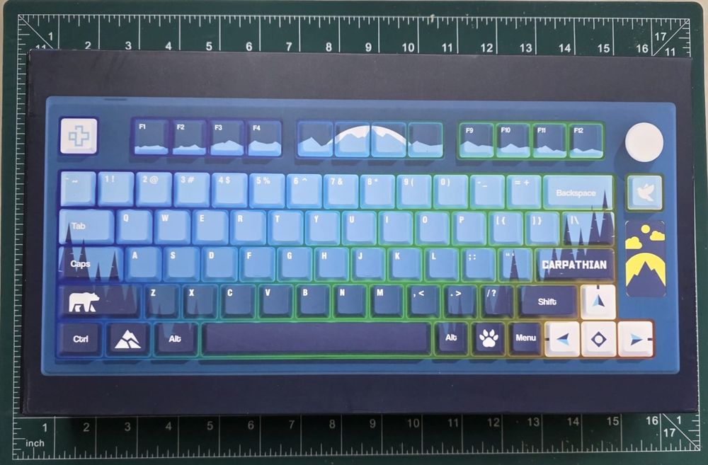 Vând Tastatura QwertKey Carphatian