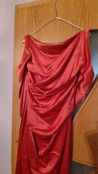 Rochie lunga de seara rosie Talbot Runhof