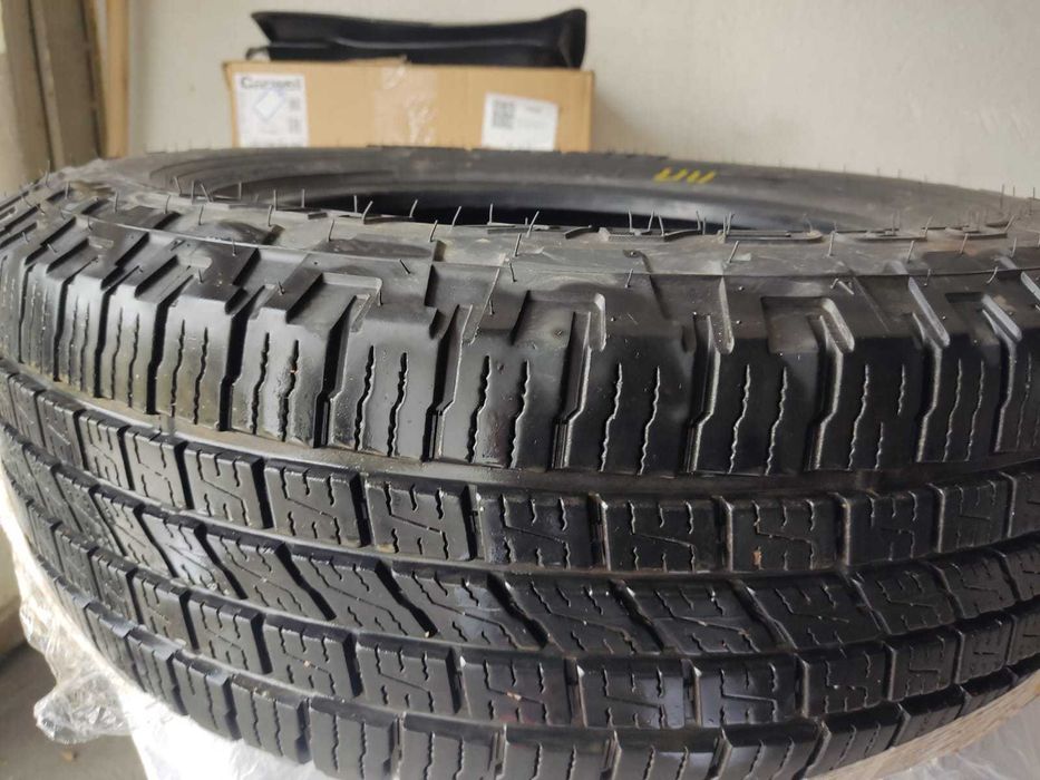 Продаю автошины 235/65/17