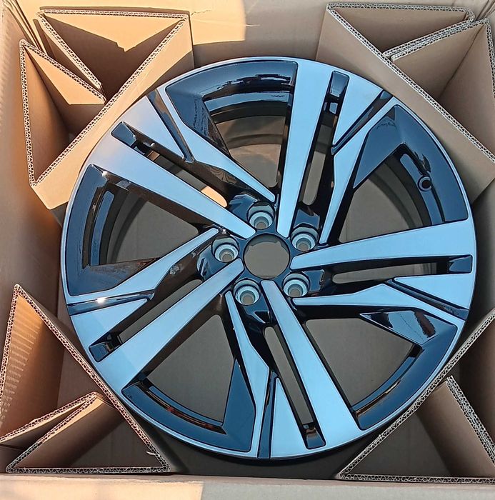 Jante aliaj noi originale Peugeot 508 model Augusta 19" 5x108