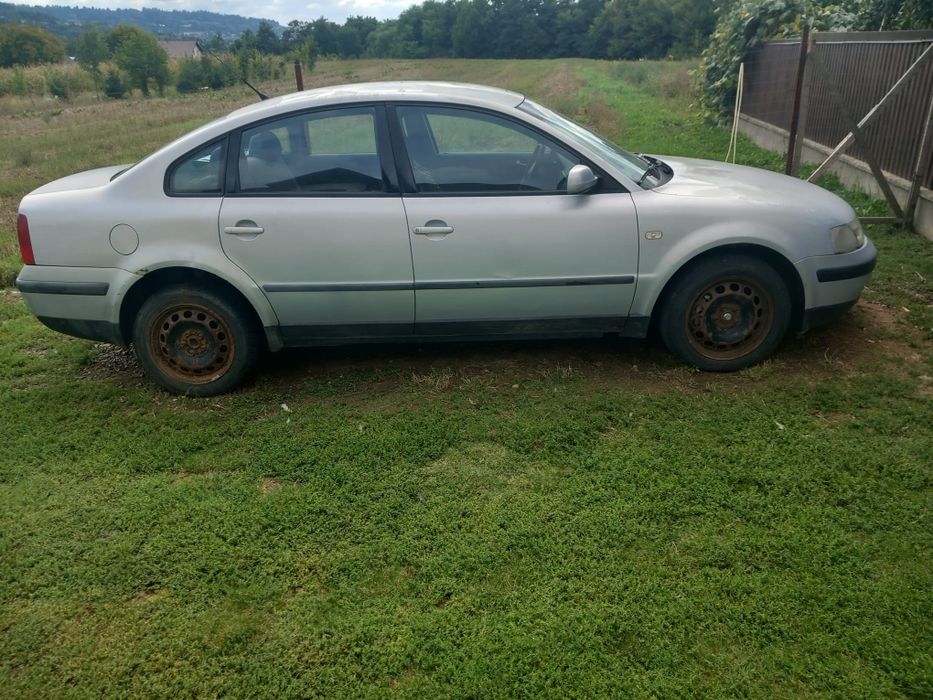 Vând Passat b5 in stare buna de funcționare