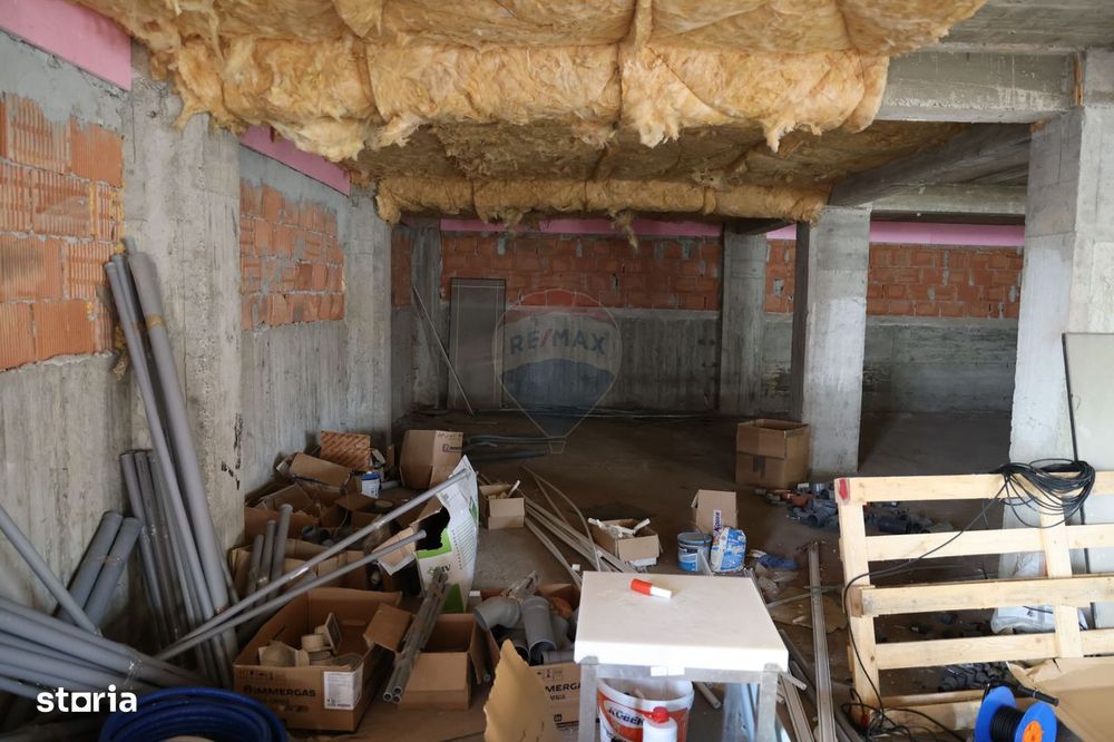 Spațiu comercial de 317mp de vânzare