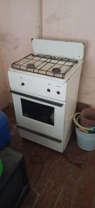 Pechka sotiladi  qolganini telda gaplashamiz