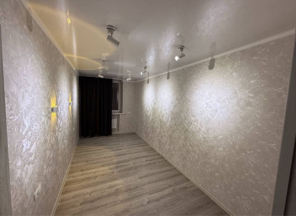 Новомосковская 2/2/5 ЕВРО балкон-2/6 Кирпич 52квм