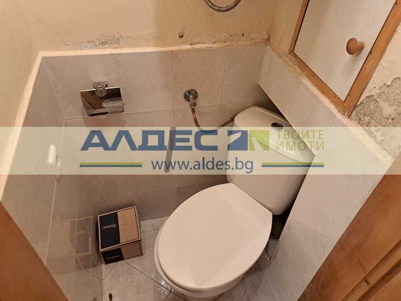 Дава се под наем Тристаен апартамент в София, Лозенец - 73 кв.м за 450 € - Снимка #12