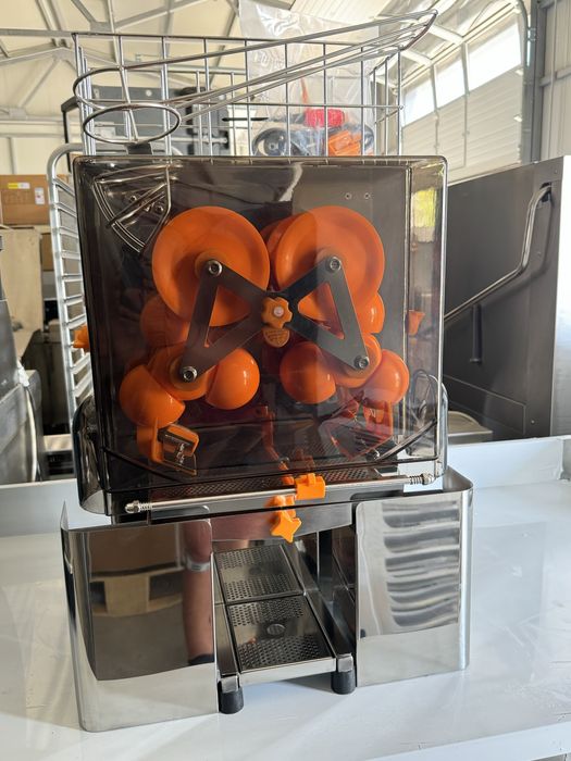 Професионална Фреш Машина!Чисто нова! Италия! ТОП ОФЕРТА! 50бр.